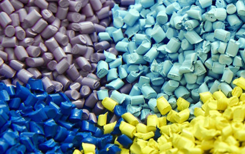 plastic molding services​